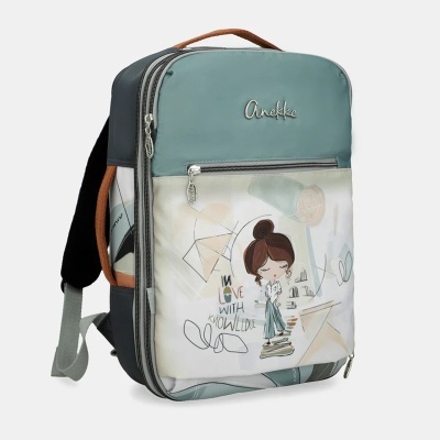 Mochila azul esverdeado com ilustração de menina e texto e fecho