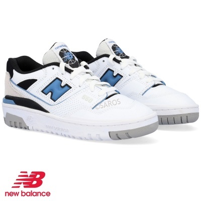Ténis New Balance branco com detalhes azuis e pretos