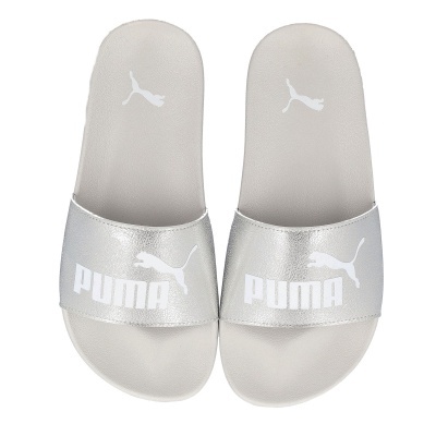 Sandálias tipo chinelo PUMA cinza claro com tira prateada e logótipo branco
