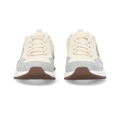 Par de sapatilhas creme e cinza com sola castanha
