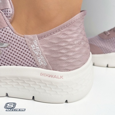 Sapatilhas Skechers Slip-Ins rosa com sola branca