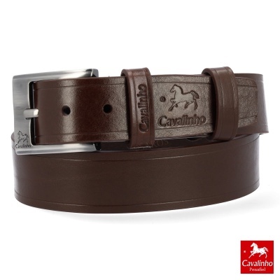 Cinto de pele marrom Cavalinho com fivela metálica prateada e logotipo em relevo