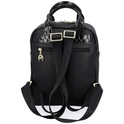 Mochila preta com detalhes brilhantes e alças ajustáveis.