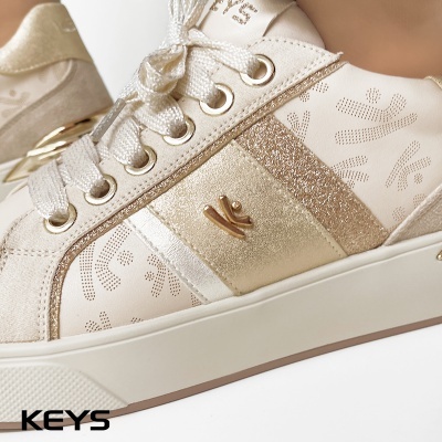 Ténis bege e dourado com detalhes em glitter e logo KEYS