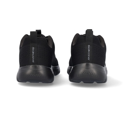 Sapatilhas pretas Skechers vistas de trás