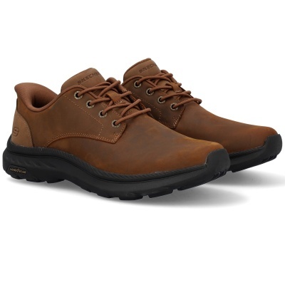 sapatos castanhos em pele Skechers com sola preta Goodyear