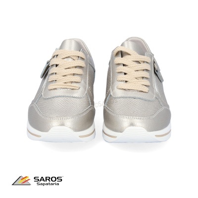 Sapatilhas femininas prata com atacadores bege e sola branca