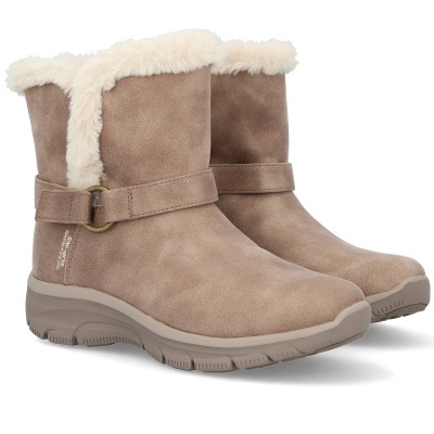 Botas bege com pelo branco e sola cinzenta