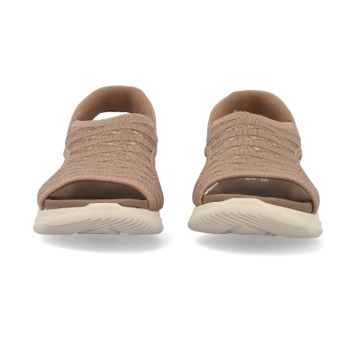 Sandálias castanhas em tecido tricotado com sola branca vistas de frente