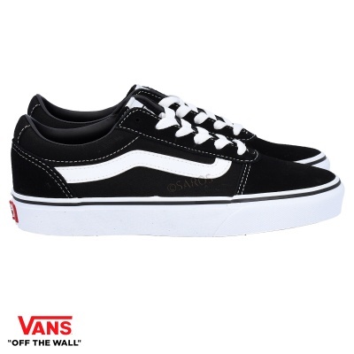 Sapatilhas Vans pretas e brancas com padrão lateral branco