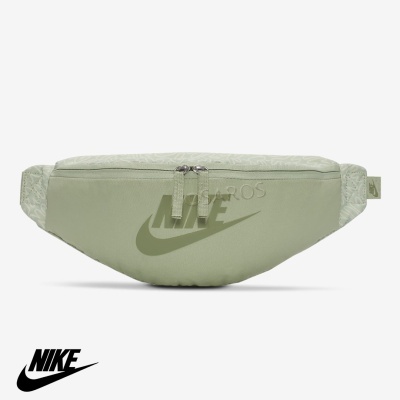 Pochete Nike verde clara com logo