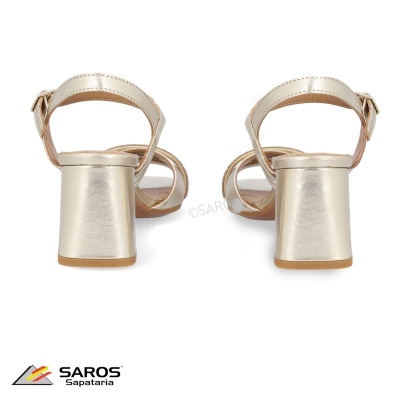Sandálias douradas de salto bloco vistas de trás
