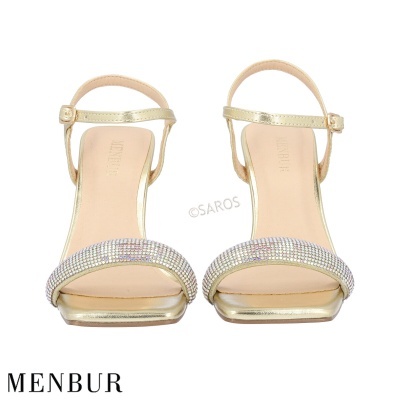 Sandálias douradas MENBUR com strass e tiras ajustáveis