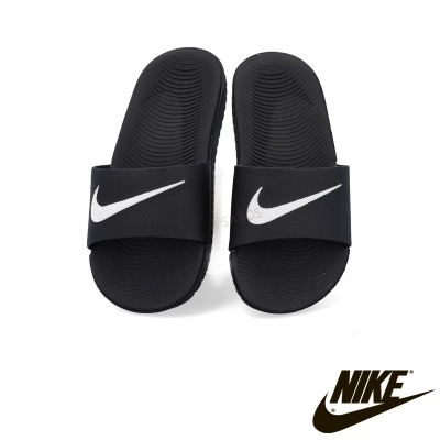 Chinelos Nike pretos com logótipo branco