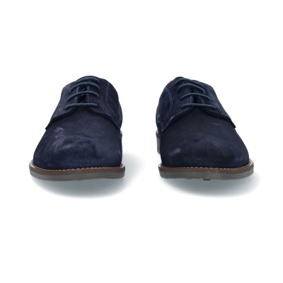 Sapatos masculinos em camurça azul escura com sola castanha