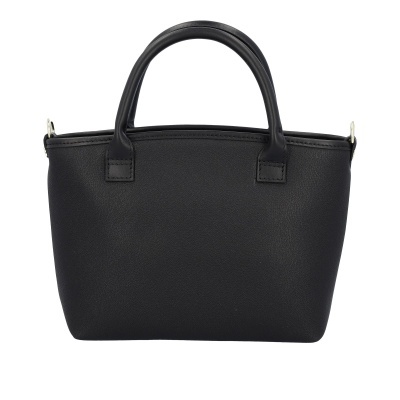 Mala de mão preta com textura fina e alças redondas acolchoadas