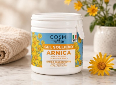 Frasco branco de gel Arnica COSMI PREMIUM com flores e rótulo azul e amarelo.