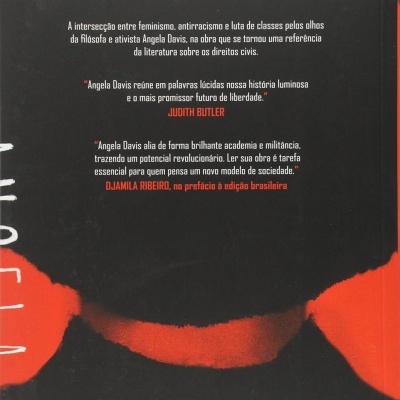Capa traseira de livro preto e vermelho com texto em branco e vermelho e código de barras