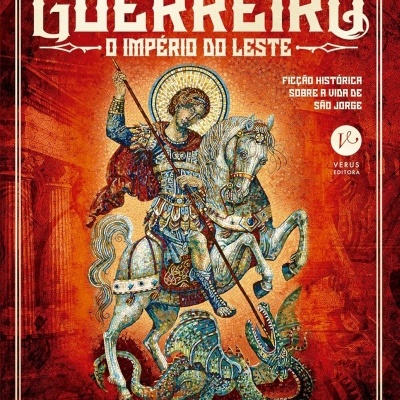 Capa de livro Santo Guerreiro O Império do Leste com ilustração de São Jorge a combater dragão em mosaico.