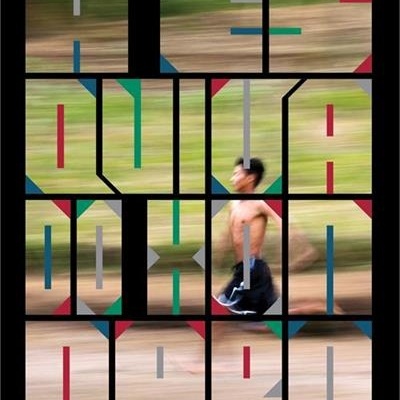 Capa de livro com título e fotografia de pessoa em movimento
