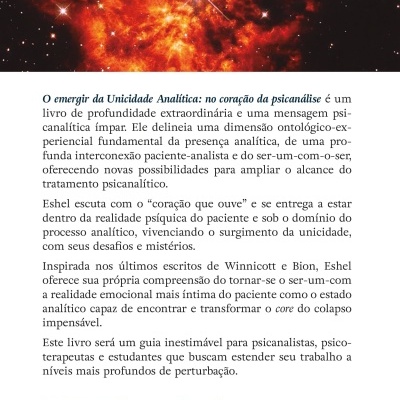 Contracapa de livro com imagem de nebulosa vermelha no topo e texto detalhado em português abaixo.
