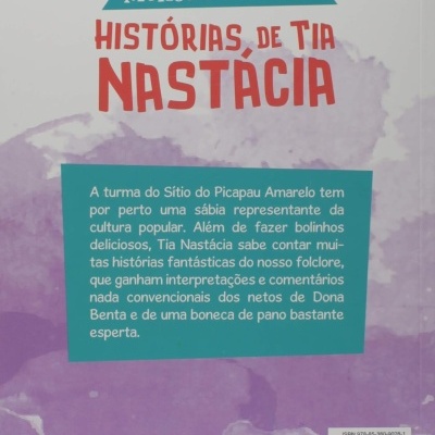 Capa de livro Histórias de Tia Nastácia de Monteiro Lobato