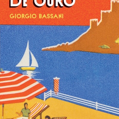 Capa de livro com ilustração de praia e veleiro no mar.