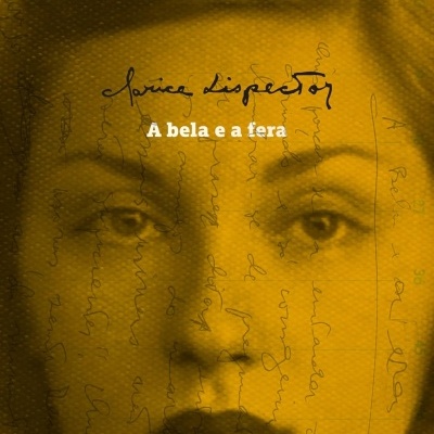 Capa de livro em amarelo com rosto feminino e texto A bela e a fera