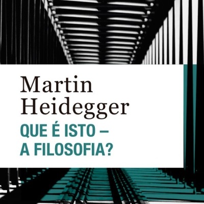 Capa do livro QUE É ISTO – A FILOSOFIA? com estrutura metálica e sombras em preto e branco.