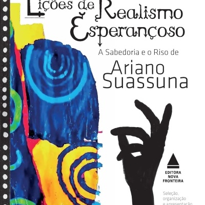 Capa de livro com título de Ariano Suassuna e ilustrações coloridas abstratas