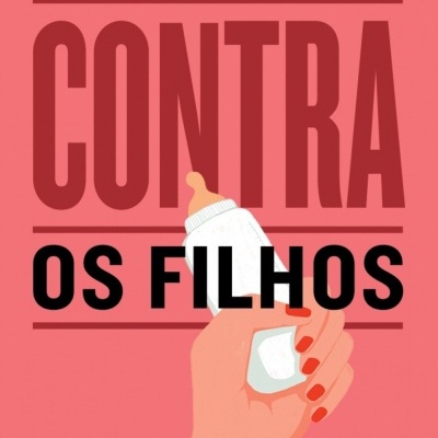Capa de livro rosa com texto e mão segurando biberão branco.