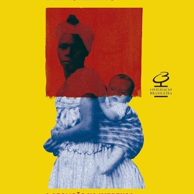Capa de livro com fundo amarelo, mulher e criança em arte azul e vermelha e textos em preto e vermelho