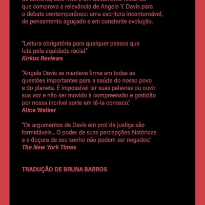Contracapa do livro com texto em português e código de barras