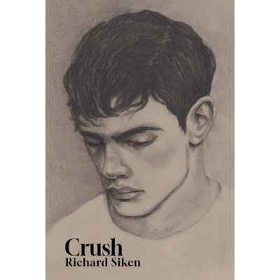 Capa de livro com ilustração a preto e branco de rapaz jovem de olhos fechados.