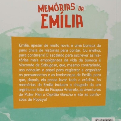 Capa traseira do livro MEMÓRIAS DA EMÍLIA de Monteiro Lobato com texto descritivo e código de barras