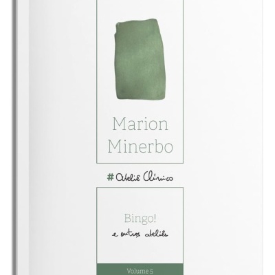Capa branca de livro com texto e mancha verde aquarela