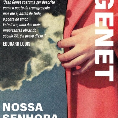 Capa do livro Nossa Senhora das Flores de Jean Genet com uma mão segurando tecido vermelho e céu nublado ao fundo.