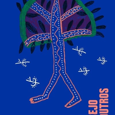 Capa de livro azul com ilustração abstrata colorida e textos em laranja