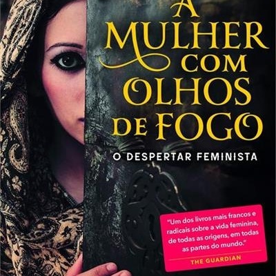 Capa de livro A Mulher com Olhos de Fogo com imagem de mulher e texto