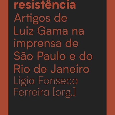 Capa de livro castanha com texto laranja em retângulo preto central.