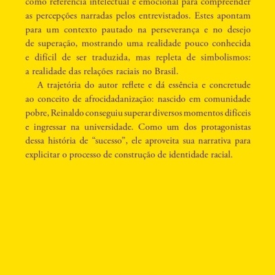 Parte de trás de livro amarelo com texto em português e código de barras