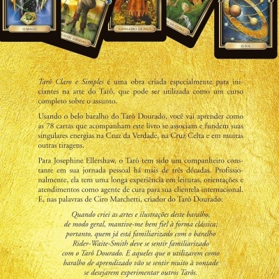 Parte traseira de livro com cartas de tarô coloridas e texto em português sobre Tarô Claro e Simples em fundo dourado