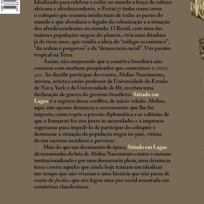 Contracapa de livro castanha com texto e logos PERSPECTIVA, ABDIAS NASCIMENTO MEMÓRIA EM AÇÃO e IPEAFRO