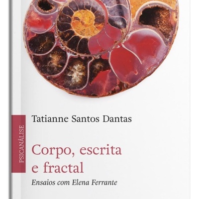 Capa de livro Corpo, escrita e fractal com imagem de fóssil de amonite