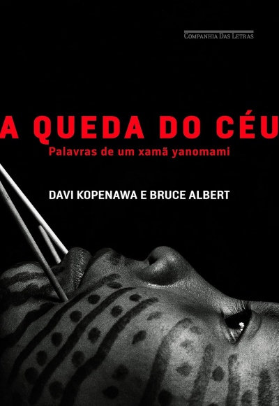 Capa de livro A QUEDA DO CÉU com rosto pintado em preto e branco