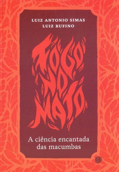 Capa de livro FOGO NO MATO com design em chamas e padrões alaranjados