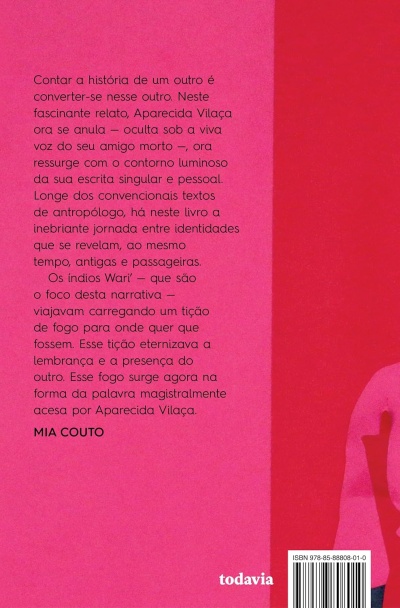 Parte traseira de um livro cor-de-rosa com texto em português e código de barras
