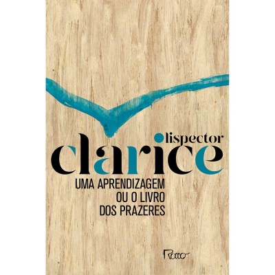 Capa de livro Clarice Lispector com padrão de madeira e título em preto e azul