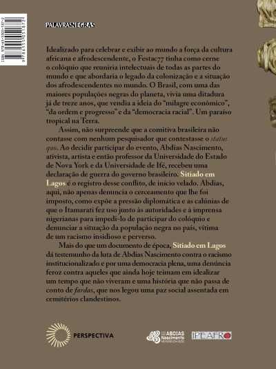 Contracapa de livro castanha com texto e logos PERSPECTIVA, ABDIAS NASCIMENTO MEMÓRIA EM AÇÃO e IPEAFRO