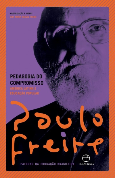 Capa de livro Pedagogia do Compromisso com fotografia de homem idoso e texto em português